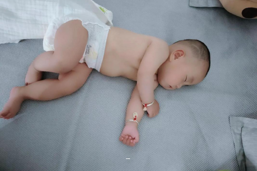 诸城孕妇肚脐周围发青